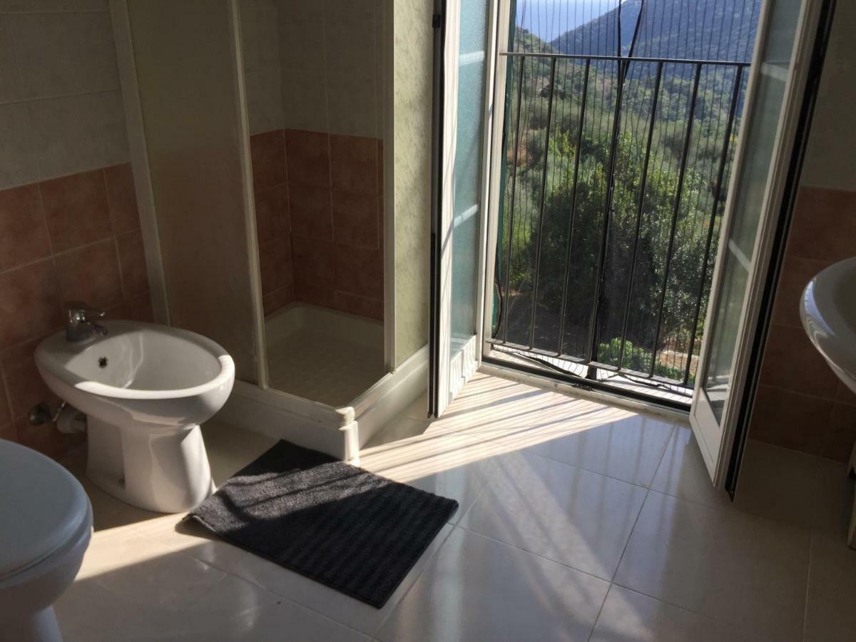 Ca Bartolomeo Guest house Finale Ligure
